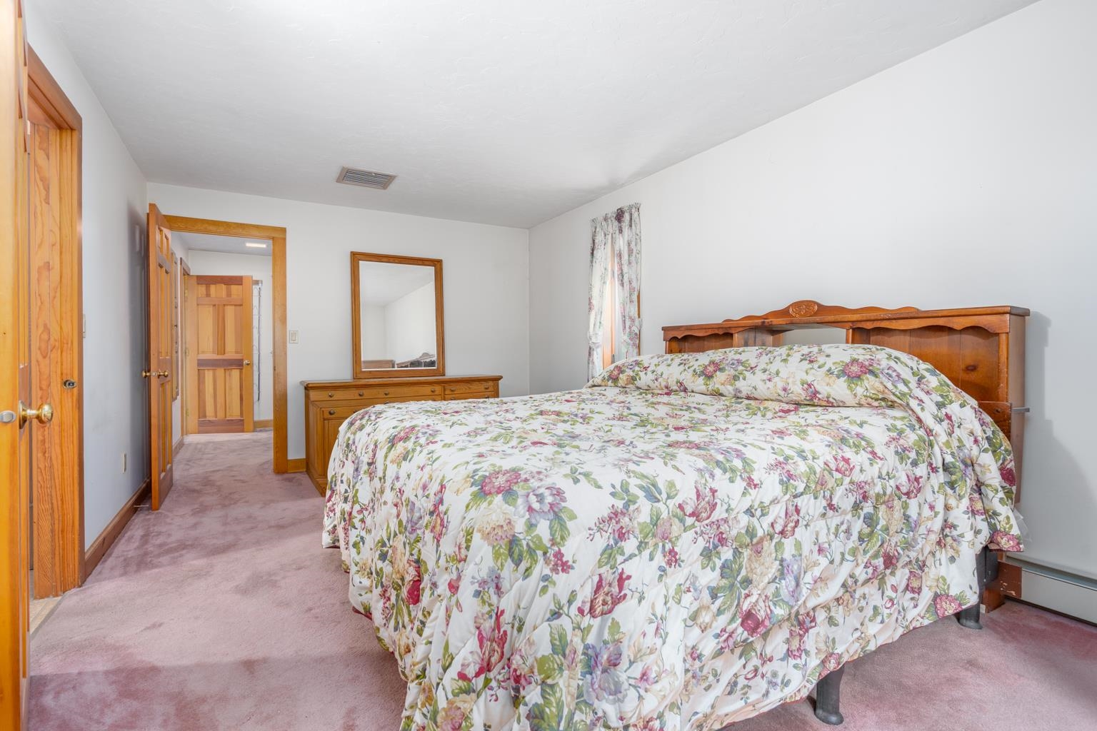 106 Livingston Road Meredith, NH 03253 - Photo 13 of 53