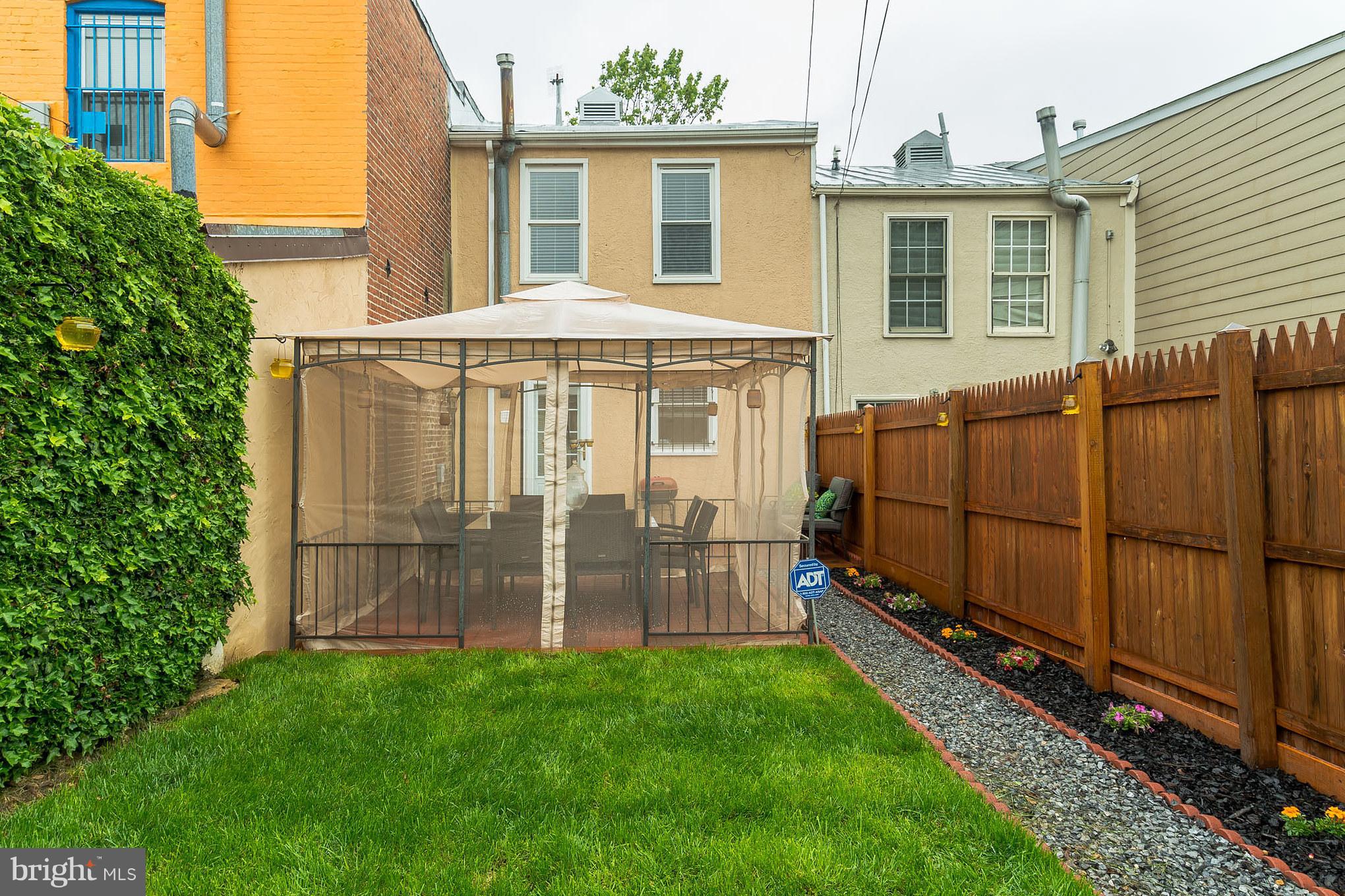 477 Ridge Street Northwest Washington, DC 20001 - Photo 23 of 30 Exterior (Rear)