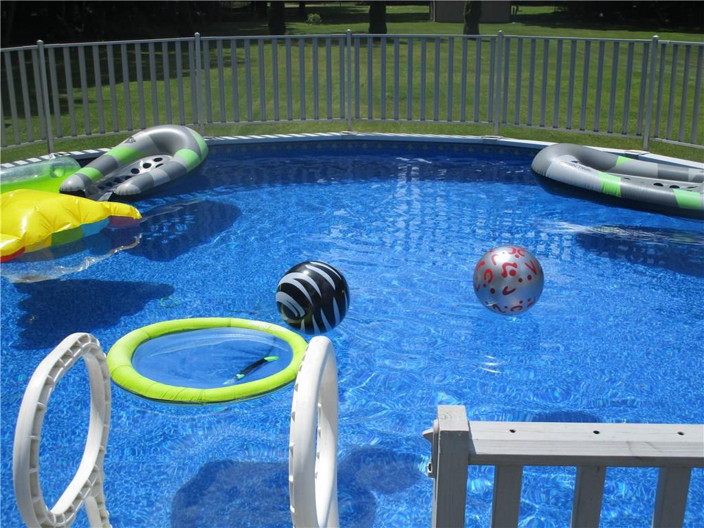 122 Shenango Road New Castle, PA 16105 - Photo 22 of 25 Pool with yard space for a large family