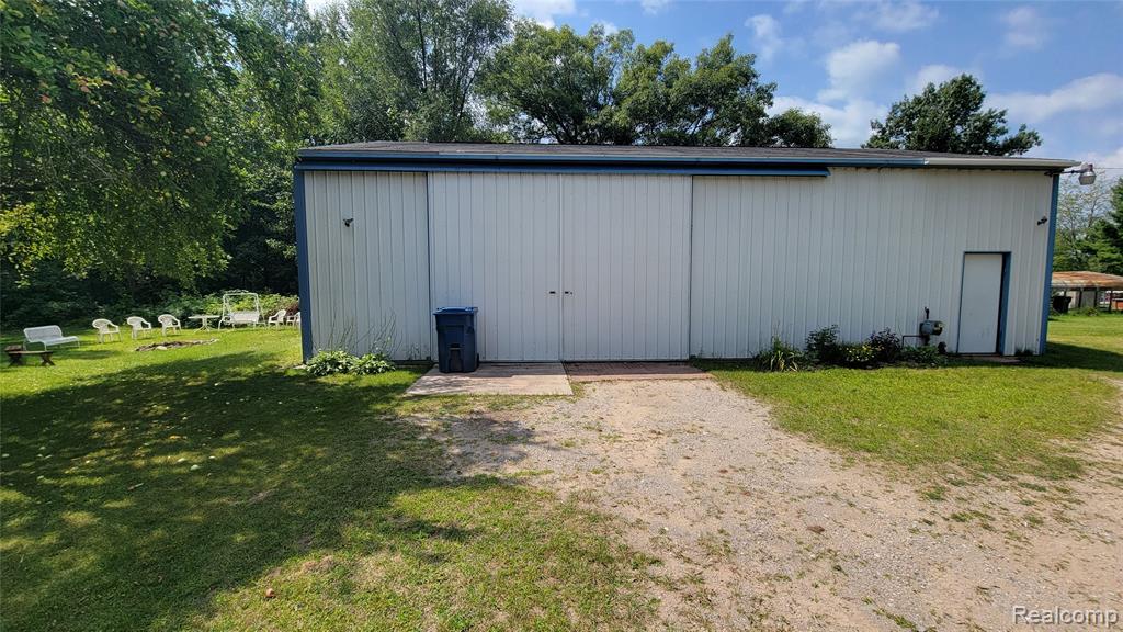 4349 Bay Road Gladwin, MI 48624 - Photo 21 of 26