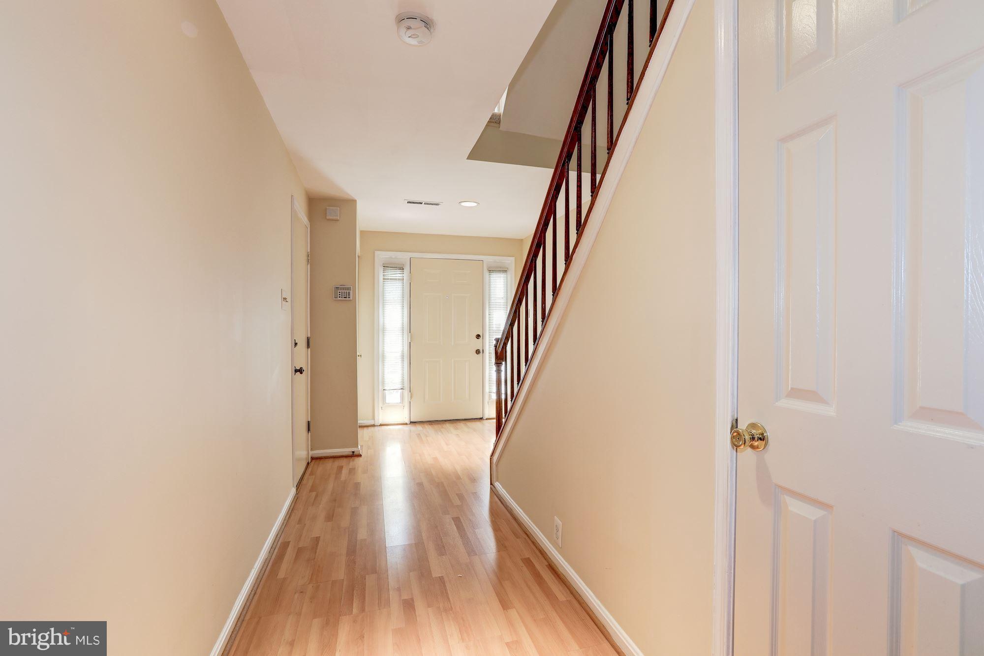 2204 Wimbledon Circle Silver Spring, MD 20906 - Photo 4 of 30 Interior (General)