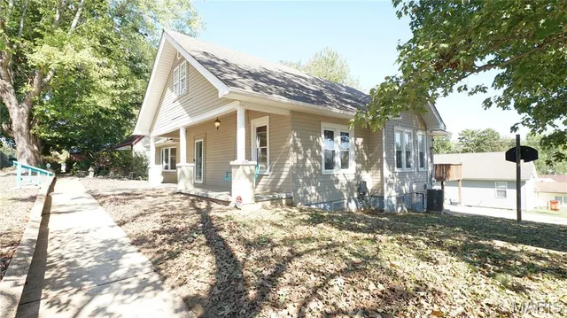 $135,900 | 311 West Richardson Avenue, Puxico, MO 63960