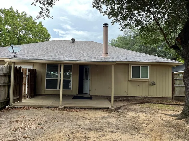 $2,050 | 1408 Flameleaf Drive, Allen, TX 75002