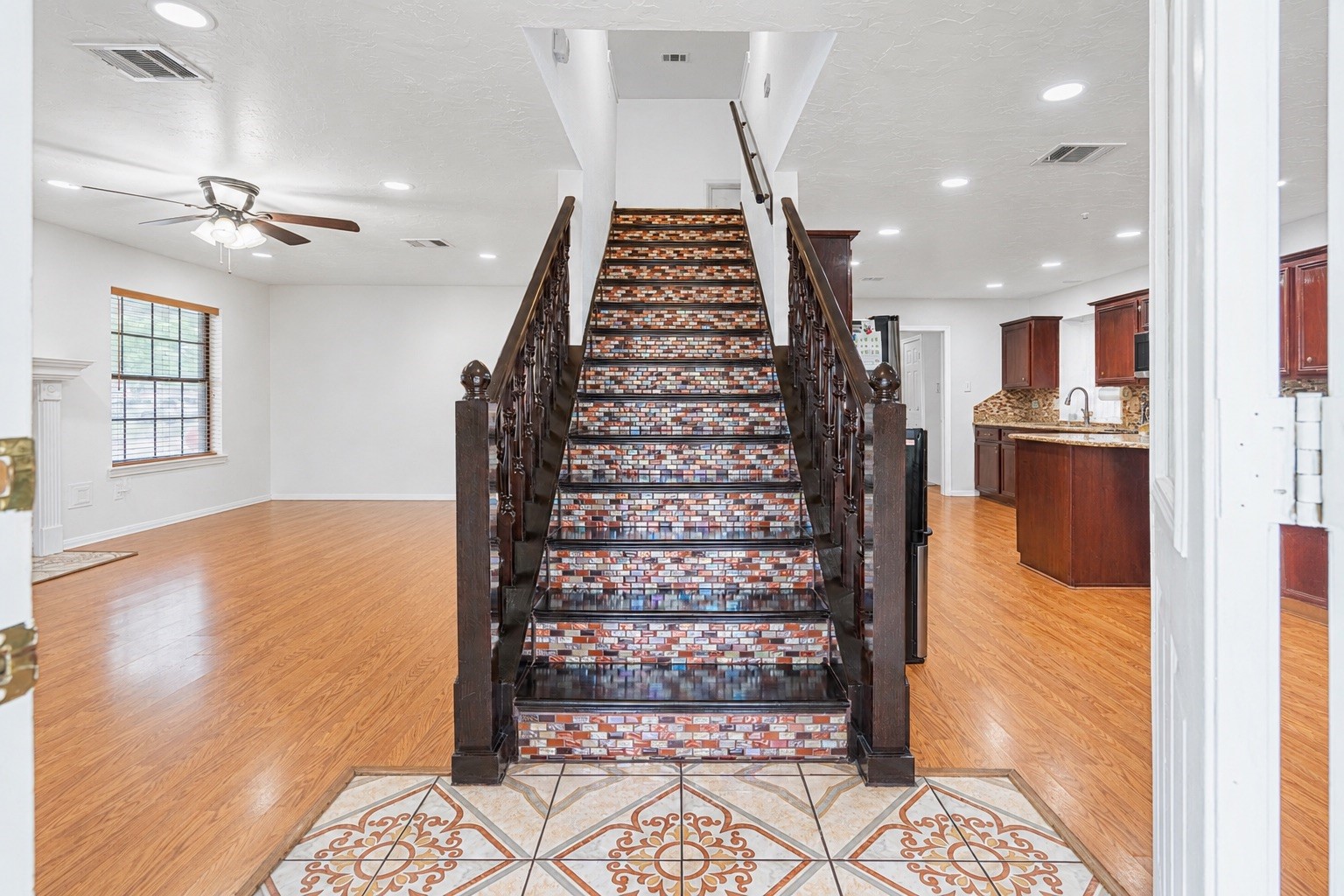 3403 Berry Grove Drive Spring, TX 77388 - Photo 10 of 33