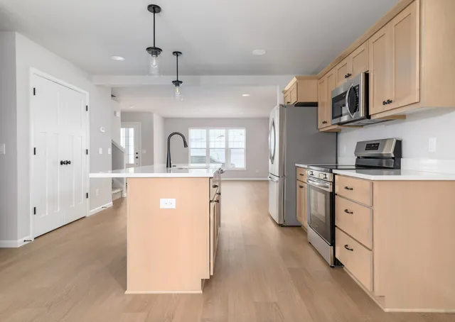 $399,900 | 2015 Legacy, Madison, WI 53719