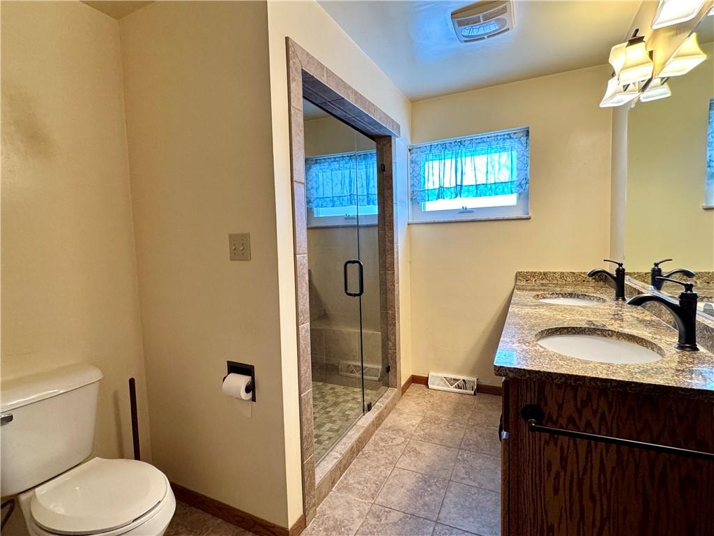 260 Simon Drive Butler, PA 16002 - Photo 28 of 46