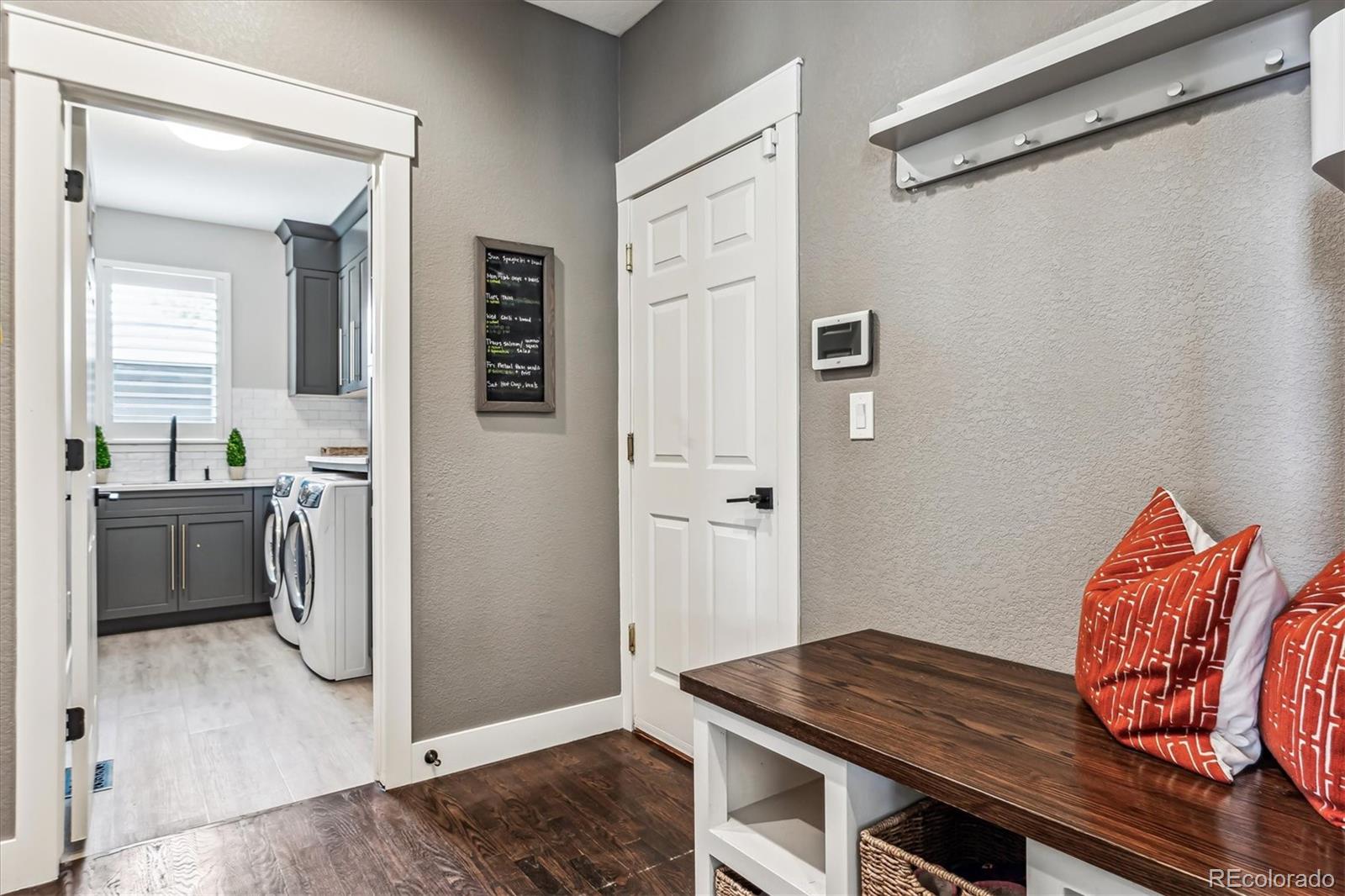 1000 Southbury Place Highlands Ranch, CO 80129 - Photo 17 of 44 Gallery Image 17