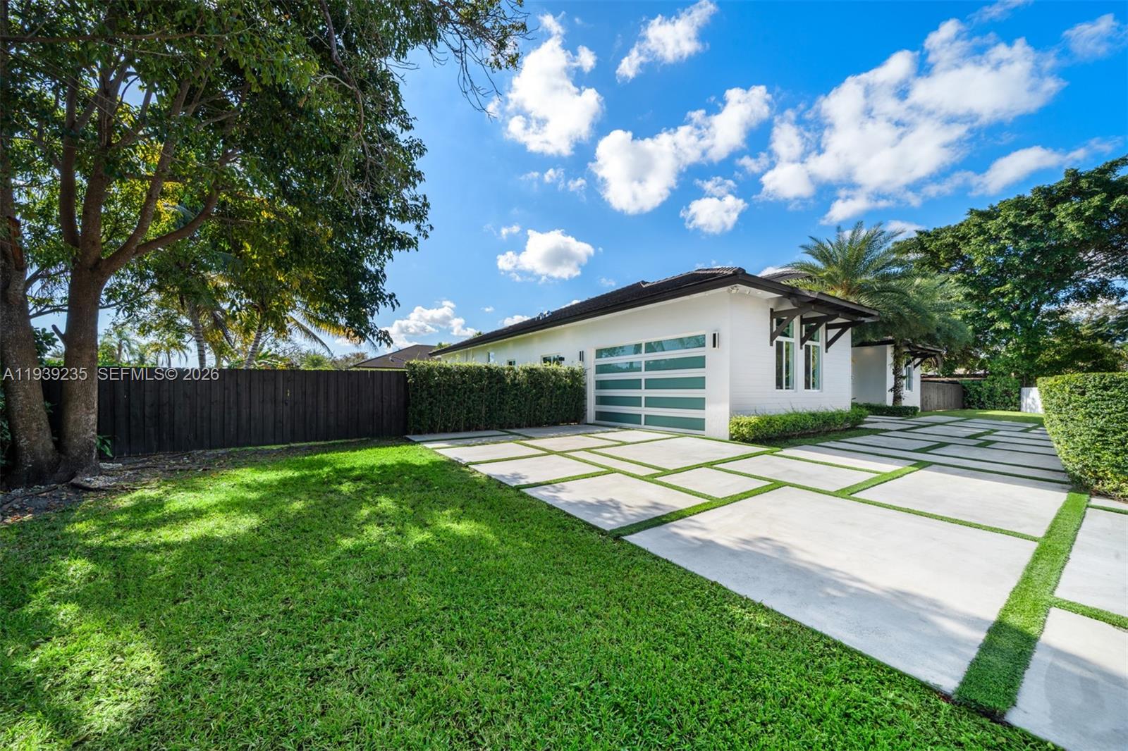 10250 Southwest 135th Street Miami, FL 33176 - Photo 30 of 35