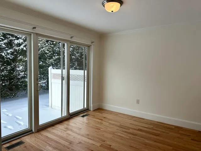 $421,000 | 115 Elm Street, Unit 7B, Hatfield, MA 01038