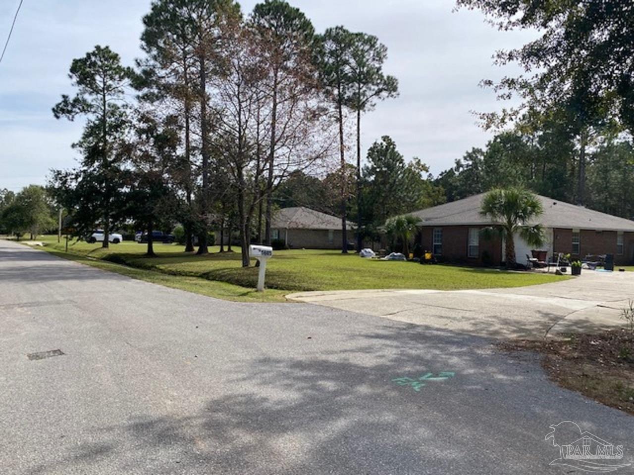1793 Pearson Road Milton, FL 32583 - Photo 4 of 6 Gallery Image 4