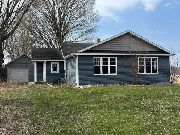 $210,000 | 13512 South 42nd Street, Vicksburg, MI 49097