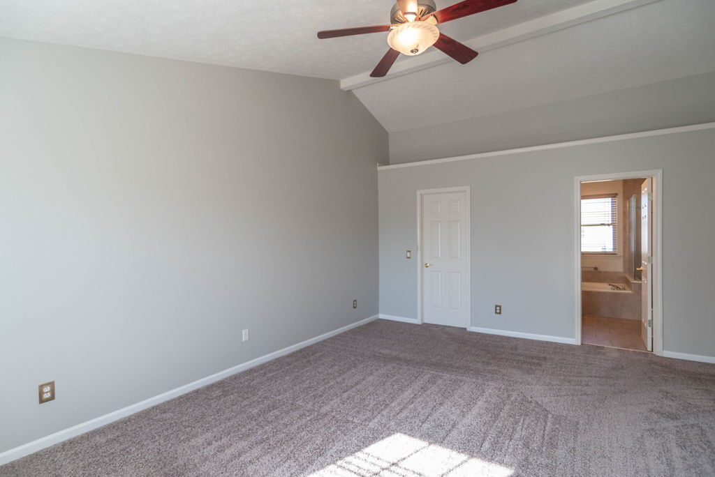 5036 West Bay Road Plainfield, IN 46168 - Photo 17 of 38 Gallery Image 17