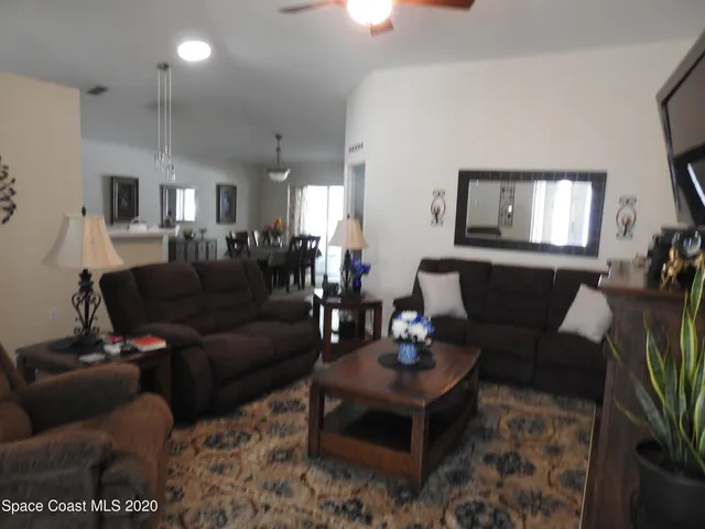 $2,000 | 1664 La Maderia Drive, Palm Bay, FL 32908