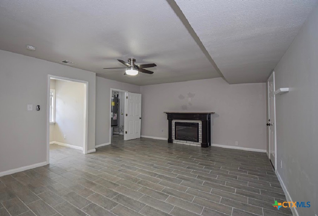 205 Tanglewood Road Temple, TX 76502 - Photo 13 of 26 another view of living room