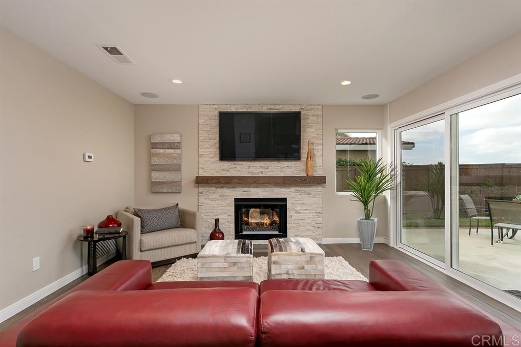 2055 Wandering Road Encinitas, CA 92024 - Photo 12 of 25