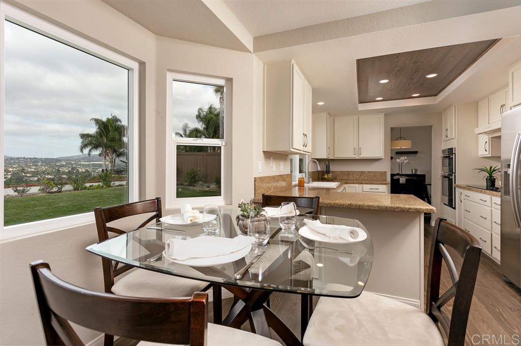 2055 Wandering Road Encinitas, CA 92024 - Photo 15 of 25