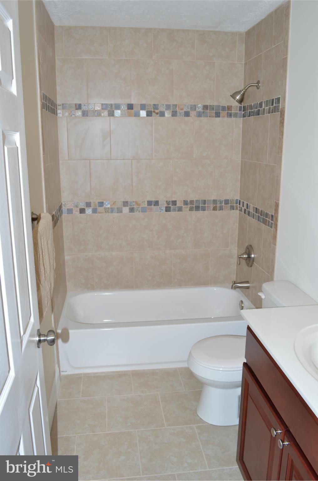 12452 Hisperia Road Lusby, MD 20657 - Photo 13 of 17 Bath