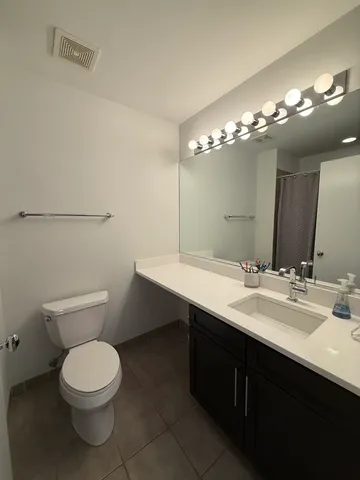 $3,500 | 222 South Racine Avenue, Unit 207, Chicago, IL 60607
