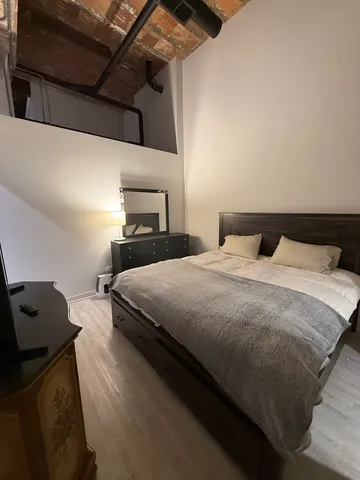 $3,500 | 222 South Racine Avenue, Unit 207, Chicago, IL 60607