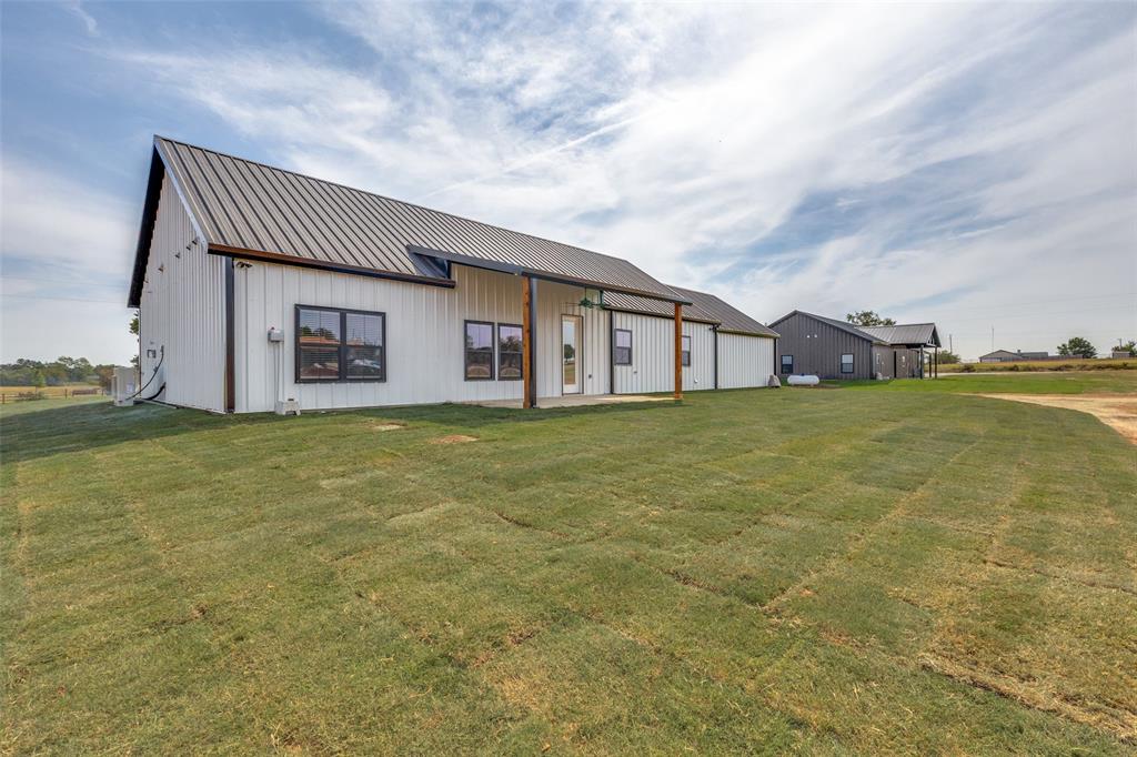 2485 Cotton Dale Road Springtown, TX 76082 - Photo 35 of 35 Gallery Image 35