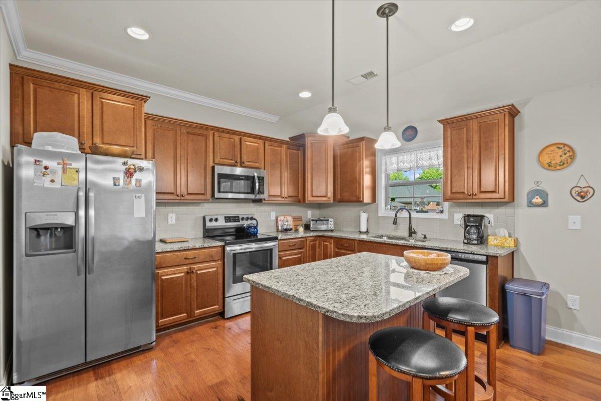 611 East Dateria Way Inman, SC 29349 - Photo 7 of 31 Gallery Image 7