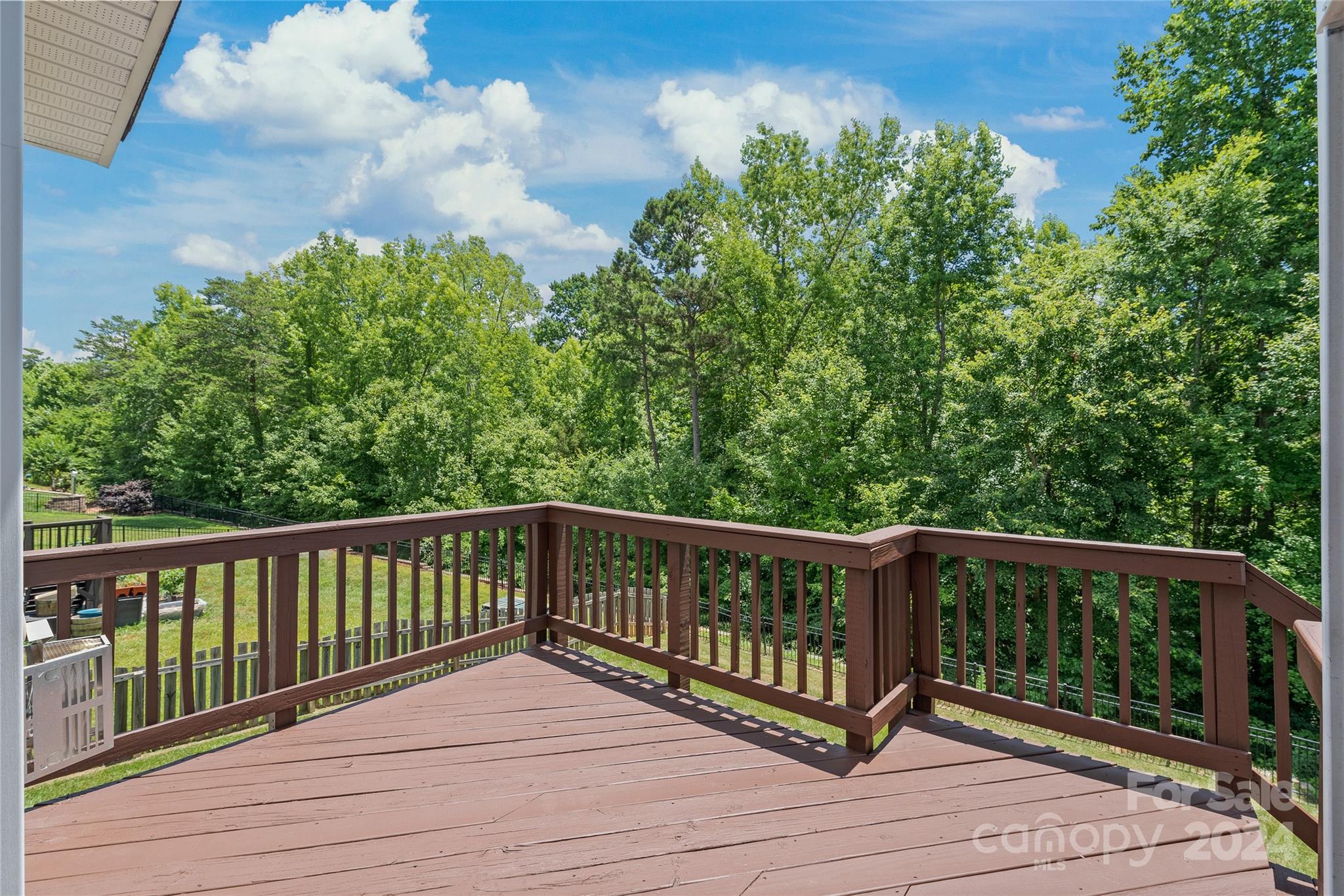 9123 Inverness Bay Road Charlotte, NC 28278 - Photo 34 of 48 Gallery Image 34
