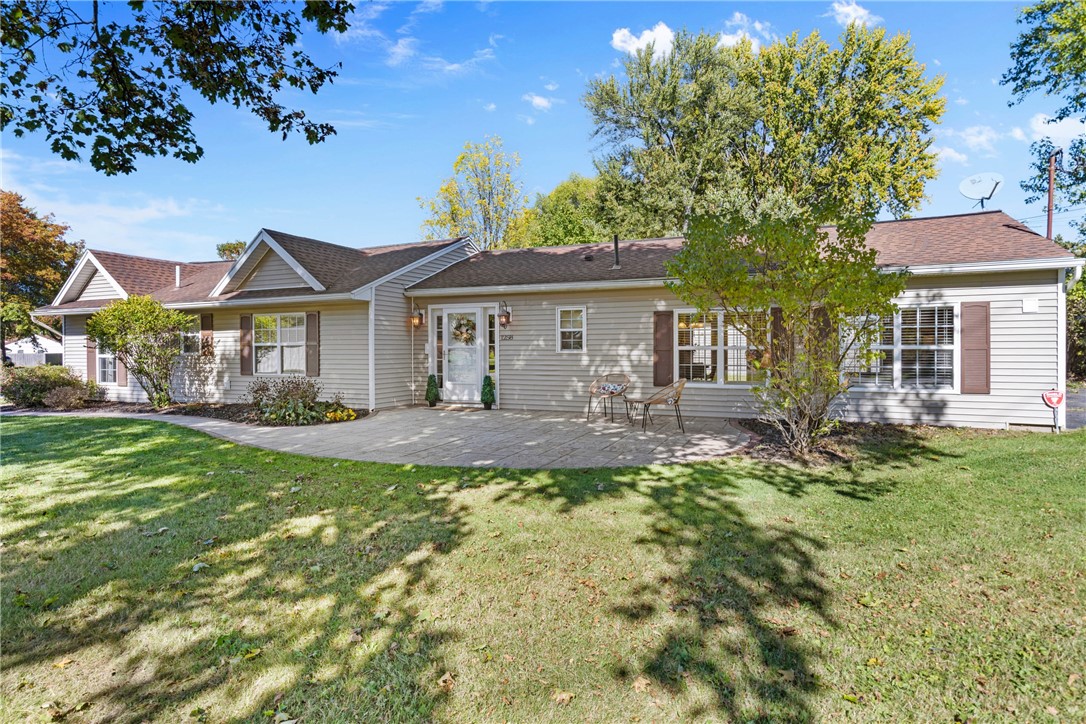 1258 State Road Webster, NY 14580 - Photo 3 of 50