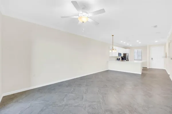 $2,300 | 17510 Gawthrop Drive, Unit 404, Lakewood Ranch, FL 34211