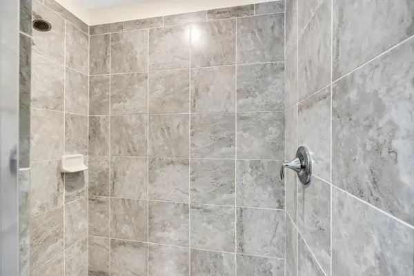 $2,300 | 17510 Gawthrop Drive, Unit 404, Lakewood Ranch, FL 34211