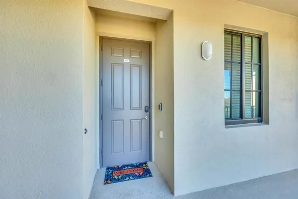 $2,300 | 17510 Gawthrop Drive, Unit 404, Lakewood Ranch, FL 34211