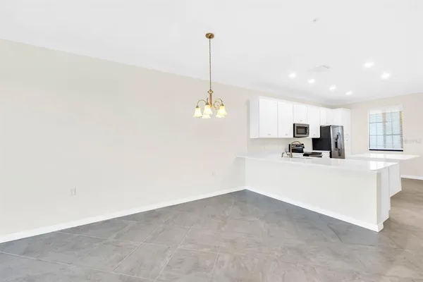$2,300 | 17510 Gawthrop Drive, Unit 404, Lakewood Ranch, FL 34211