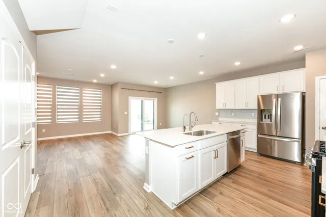 $2,395 | 3279 Haflinger Drive, Zionsville, IN 46077