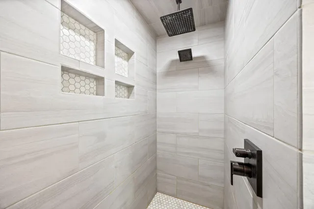 $750,000 | 4855 County Road 8 Southwest, Waverly, MN 55390