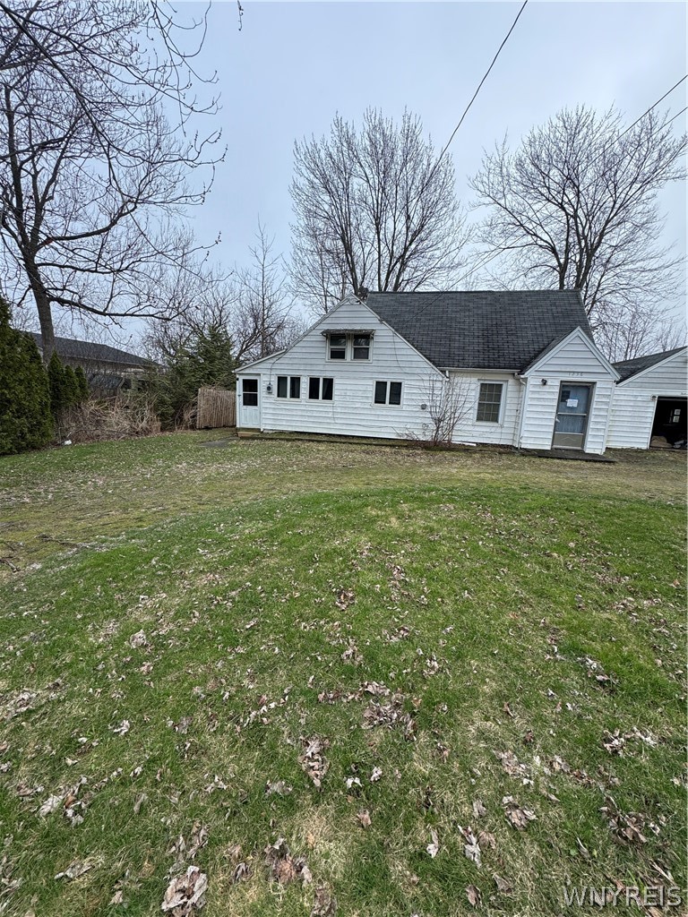 1236 Saunders Sett Road Niagara Falls, NY 14305 - Photo 2 of 13