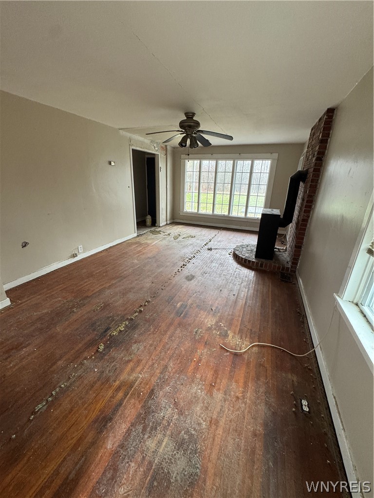 1236 Saunders Sett Road Niagara Falls, NY 14305 - Photo 4 of 13