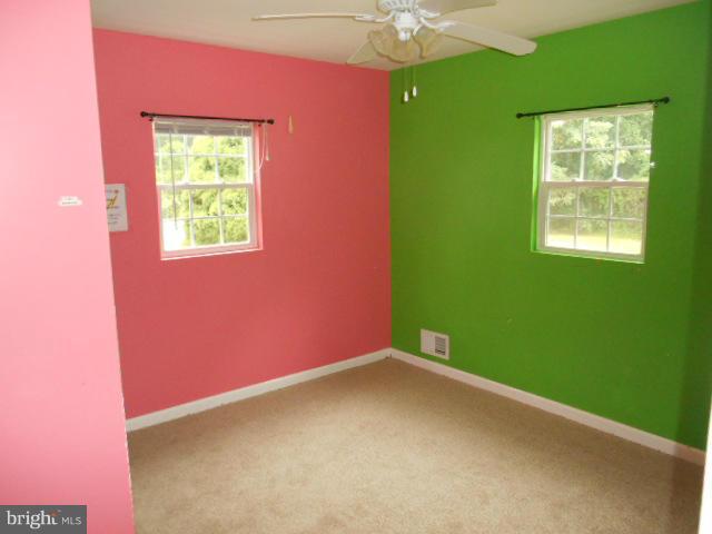 653 Powhatan Beach Road Pasadena, MD 21122 - Photo 5 of 12 Bedroom