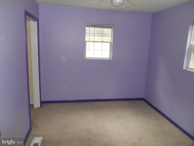 653 Powhatan Beach Road Pasadena, MD 21122 - Photo 6 of 12 Bedroom