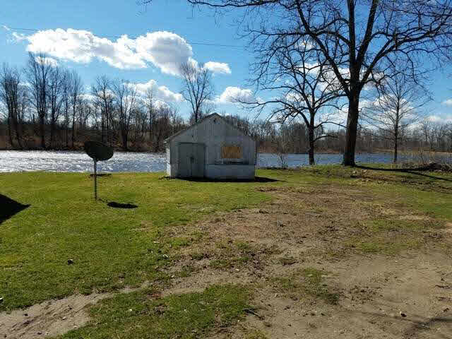 215 West Liberty Road Clarklake, MI 49234 - Photo 4 of 14