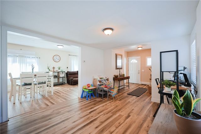 $425,000 | 1736 Elmwood Avenue, Warwick, RI 02888