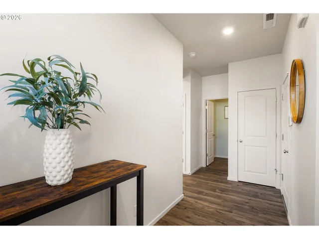 $440,000 | 2483 30th Street, Springfield, OR 97477