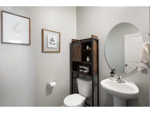 $440,000 | 2483 30th Street, Springfield, OR 97477