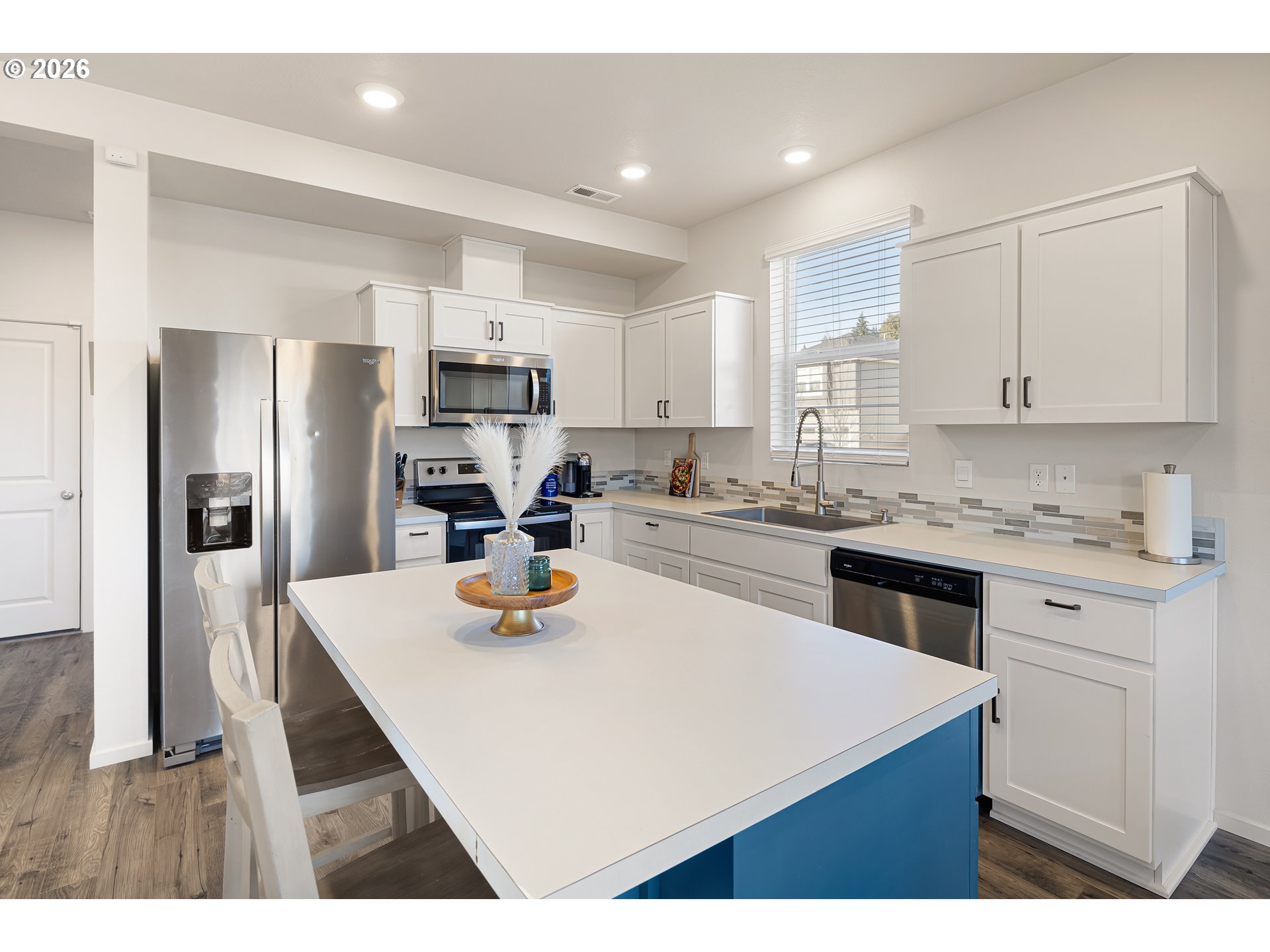 2483 30th Street Springfield, OR 97477 - Photo 3 of 37