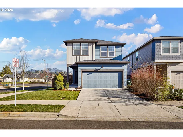 $440,000 | 2483 30th Street, Springfield, OR 97477