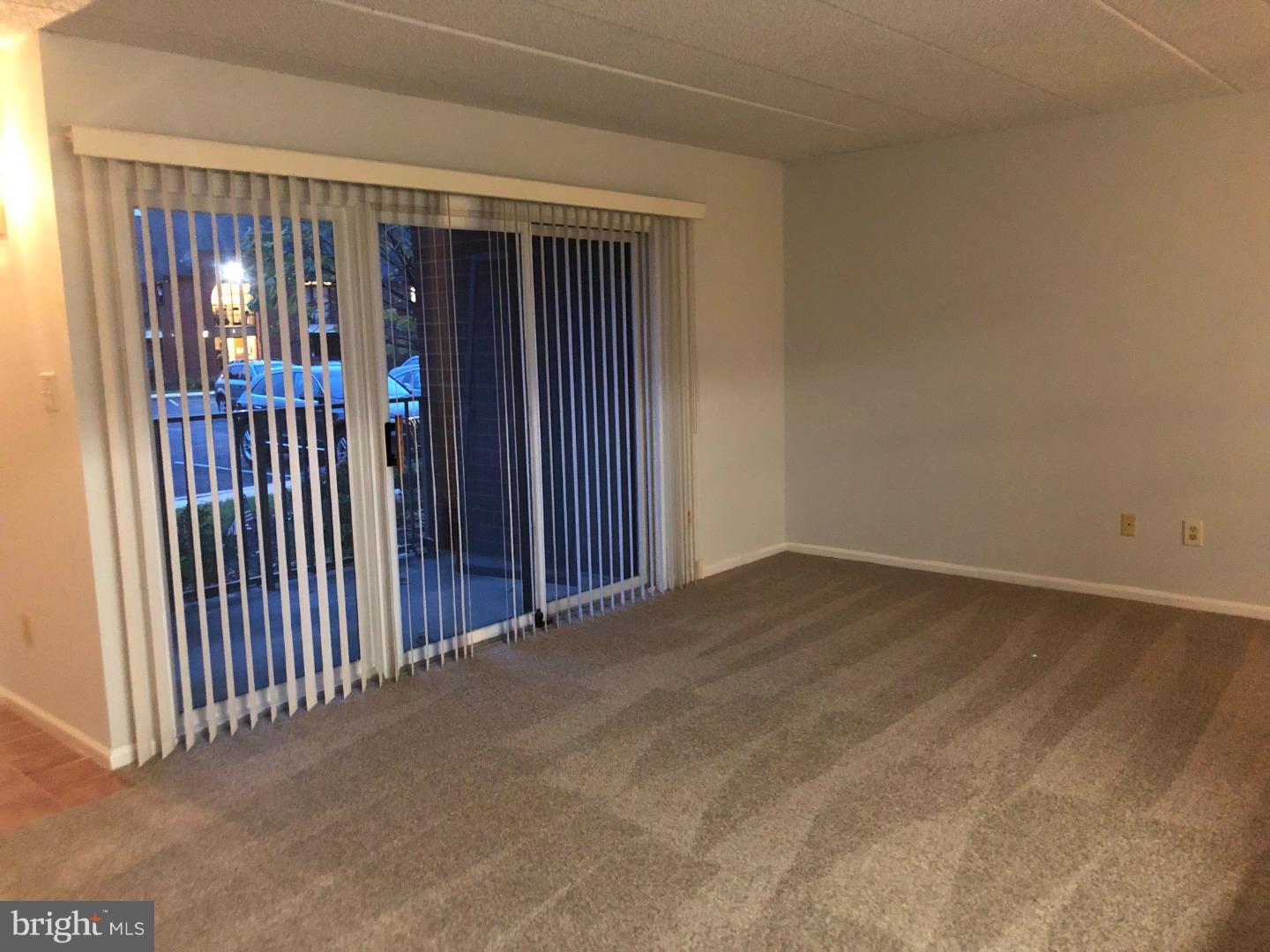 2015 Welsh Road, Unit 39 Philadelphia, PA 19115 - Photo 3 of 9 Living Room