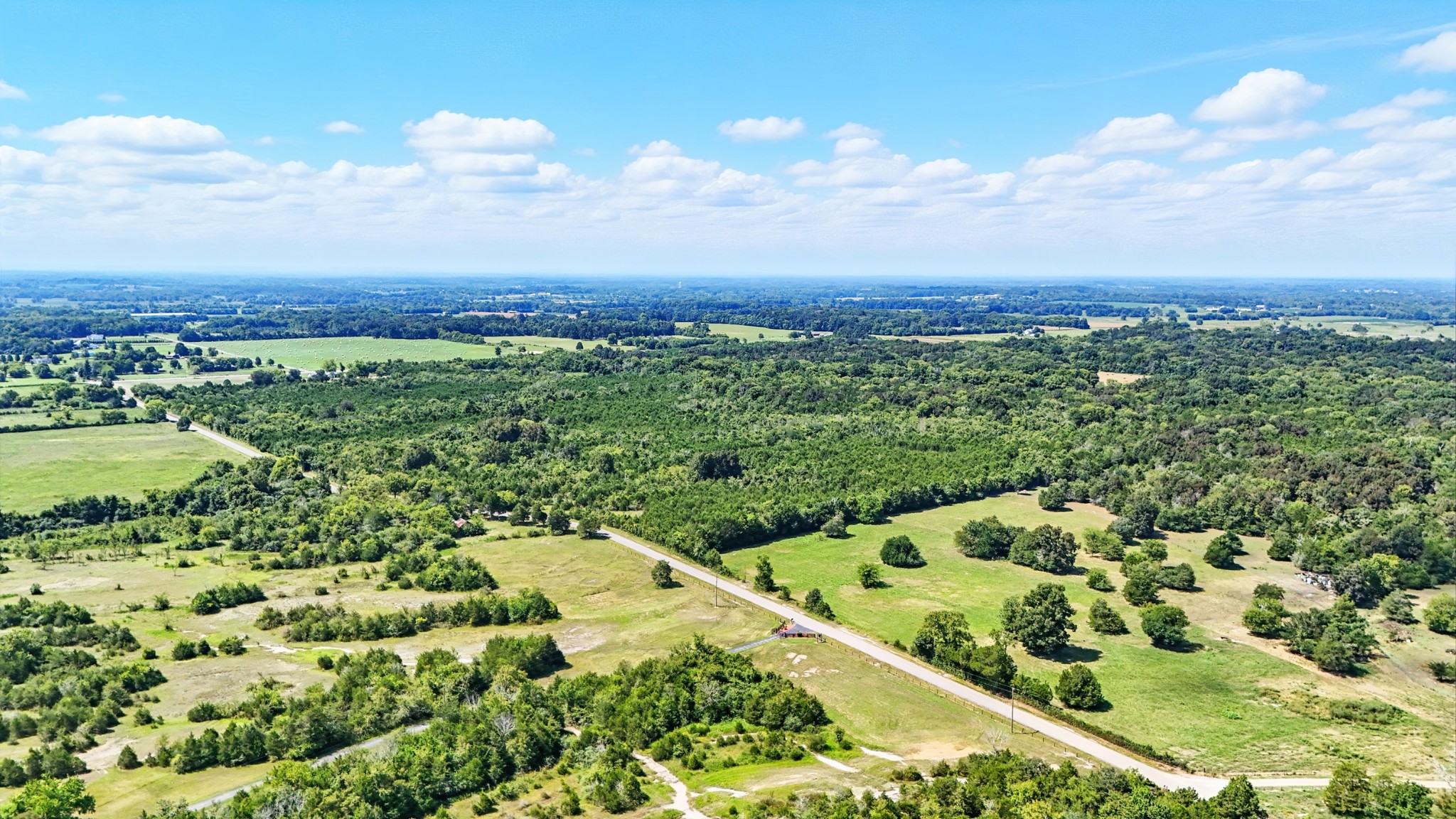 790 Squire Hall Road Bell Buckle, TN 37020 - Photo 13 of 42 a view of a city