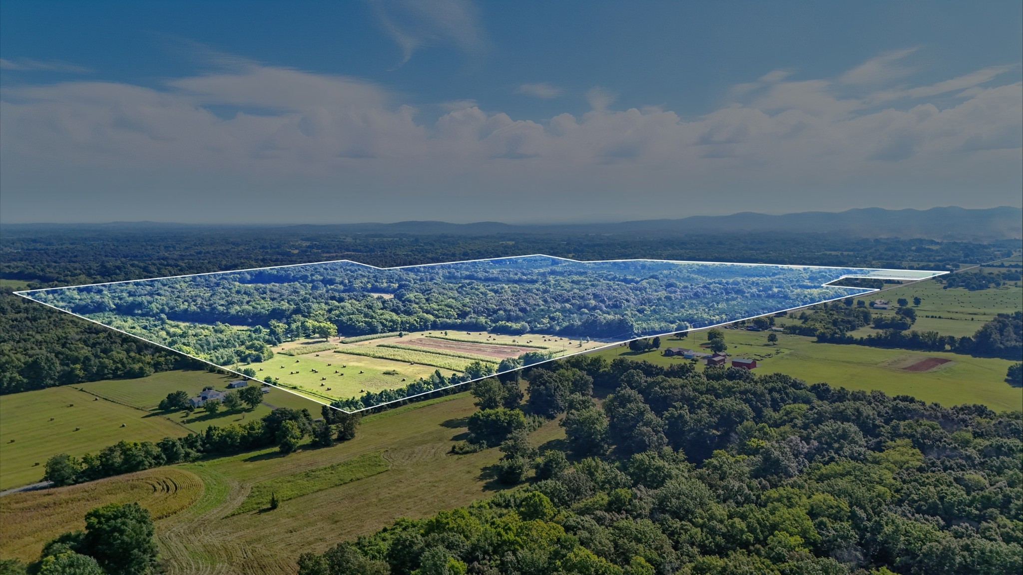 790 Squire Hall Road Bell Buckle, TN 37020 - Photo 41 of 42 an aerial view of residential houses with outdoor space