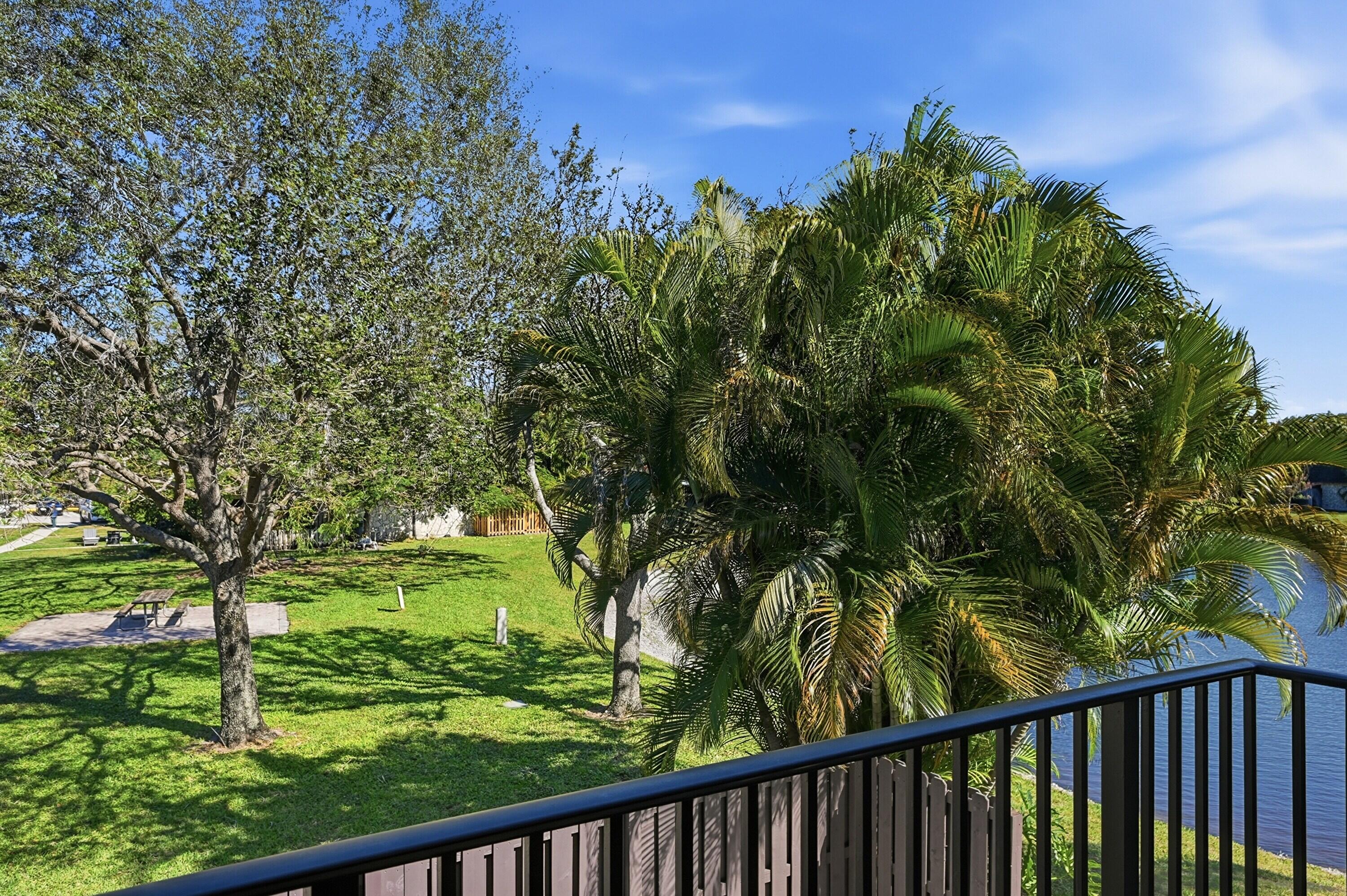 2913 Southwest 22nd Circle, Unit 36A Delray Beach, FL 33445 - Photo 20 of 39 24_ra1_3324