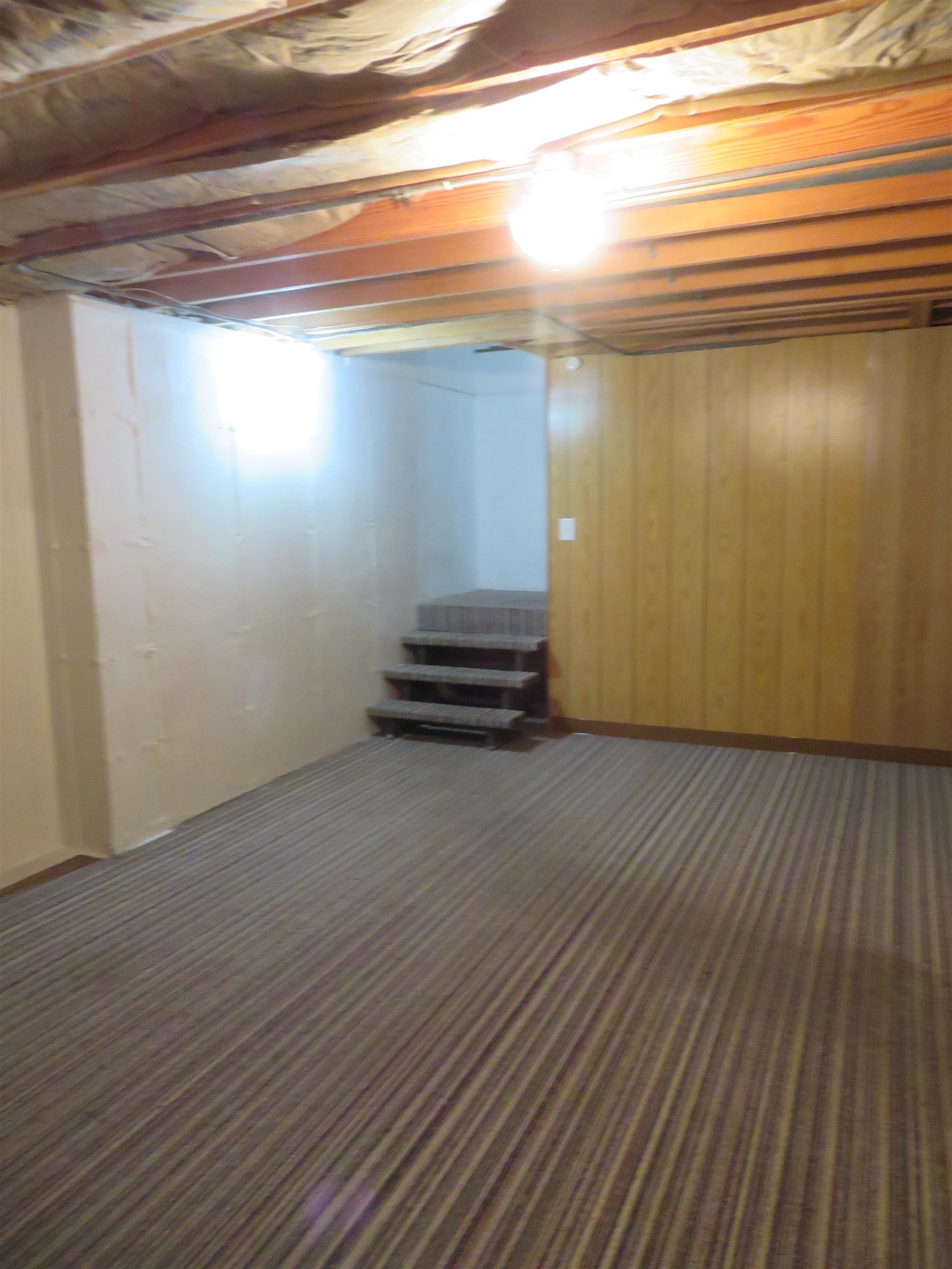 706 Quail Ridge Drive Freeport, IL 61032 - Photo 18 of 21 a view of empty room with wooden floor