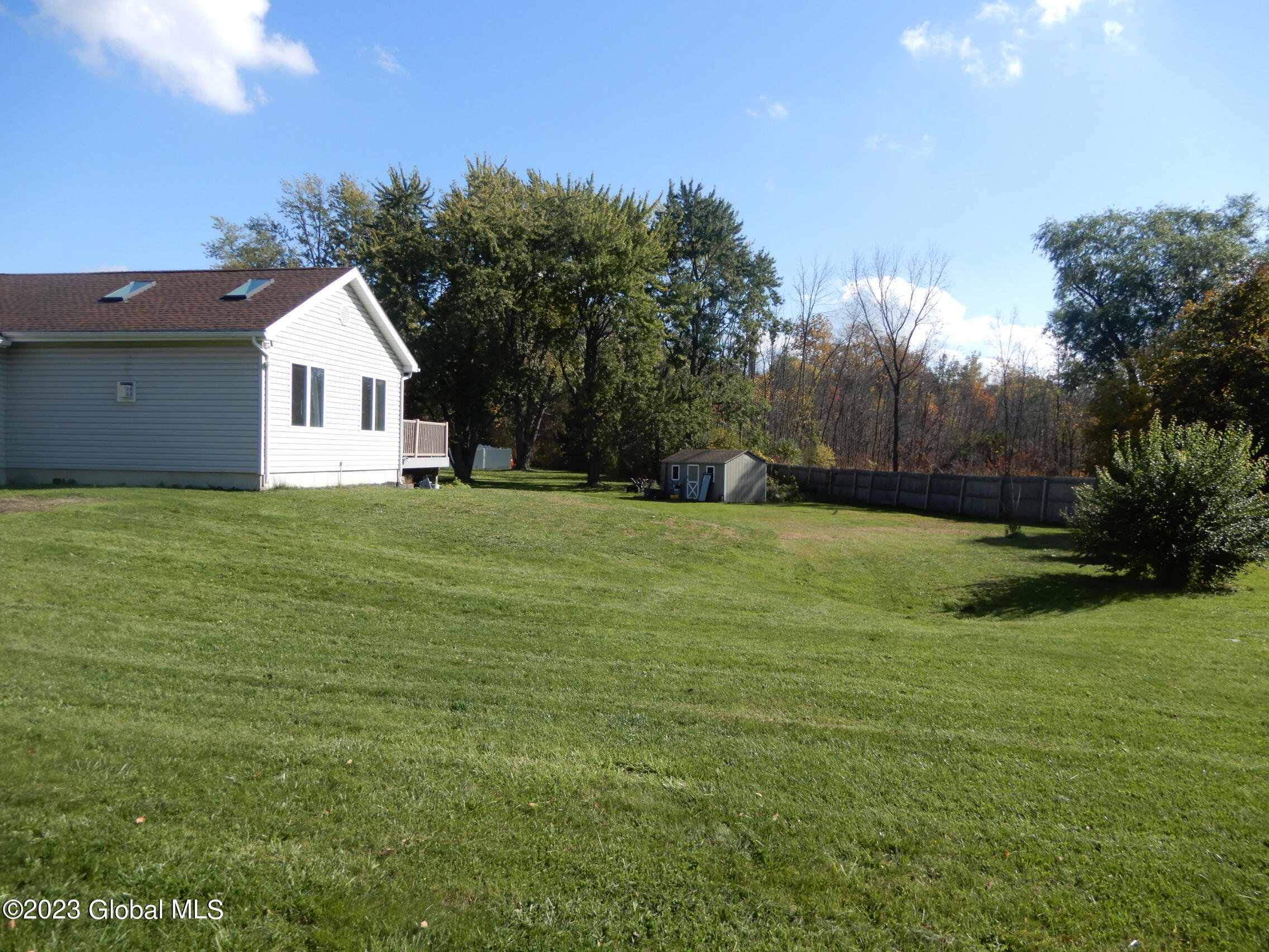 291 Old Loudon Road Colonie, NY 12110 - Photo 3 of 7 DSCN9072