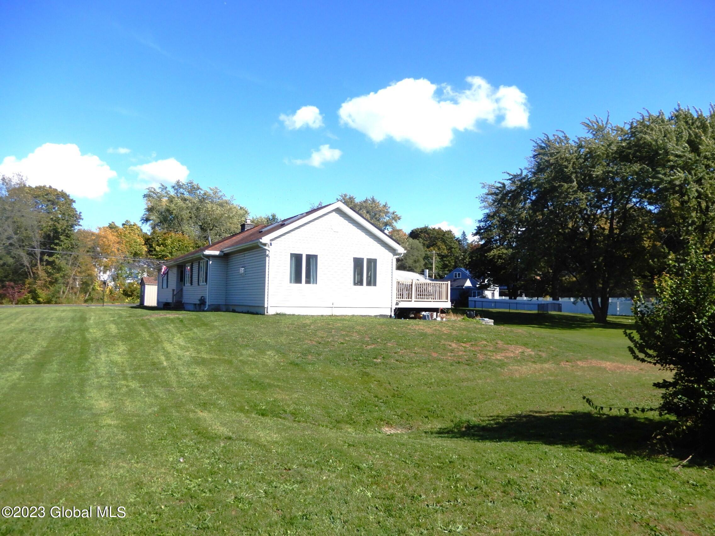 291 Old Loudon Road Colonie, NY 12110 - Photo 5 of 7 DSCN9074